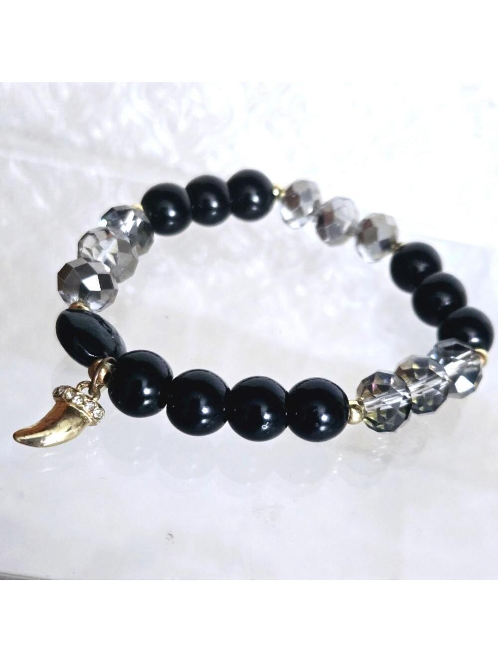 Gorgeous Black Faceted Crystal Beaded Gold Tone Charm Stretch Bracelet